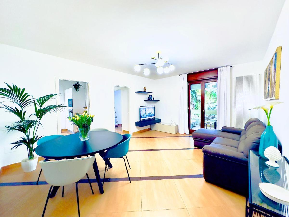 Salento Sweet Home - Obelisco Luxury Apartment Lecce Exterior photo